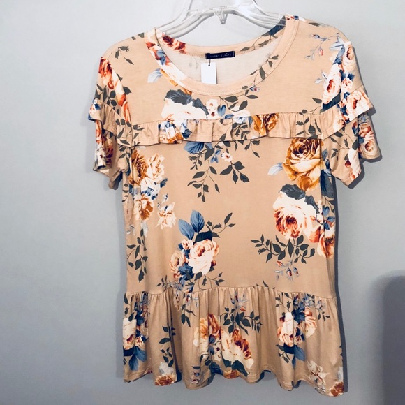 🔵 1 Large Left!! 🔵 Tan floral peplum top - Picture 8 of 8